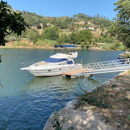 AQUADOURO Yacht RADAMES - Sleep Boat Experience Hotel Castelo de Paiva Buitenkant foto