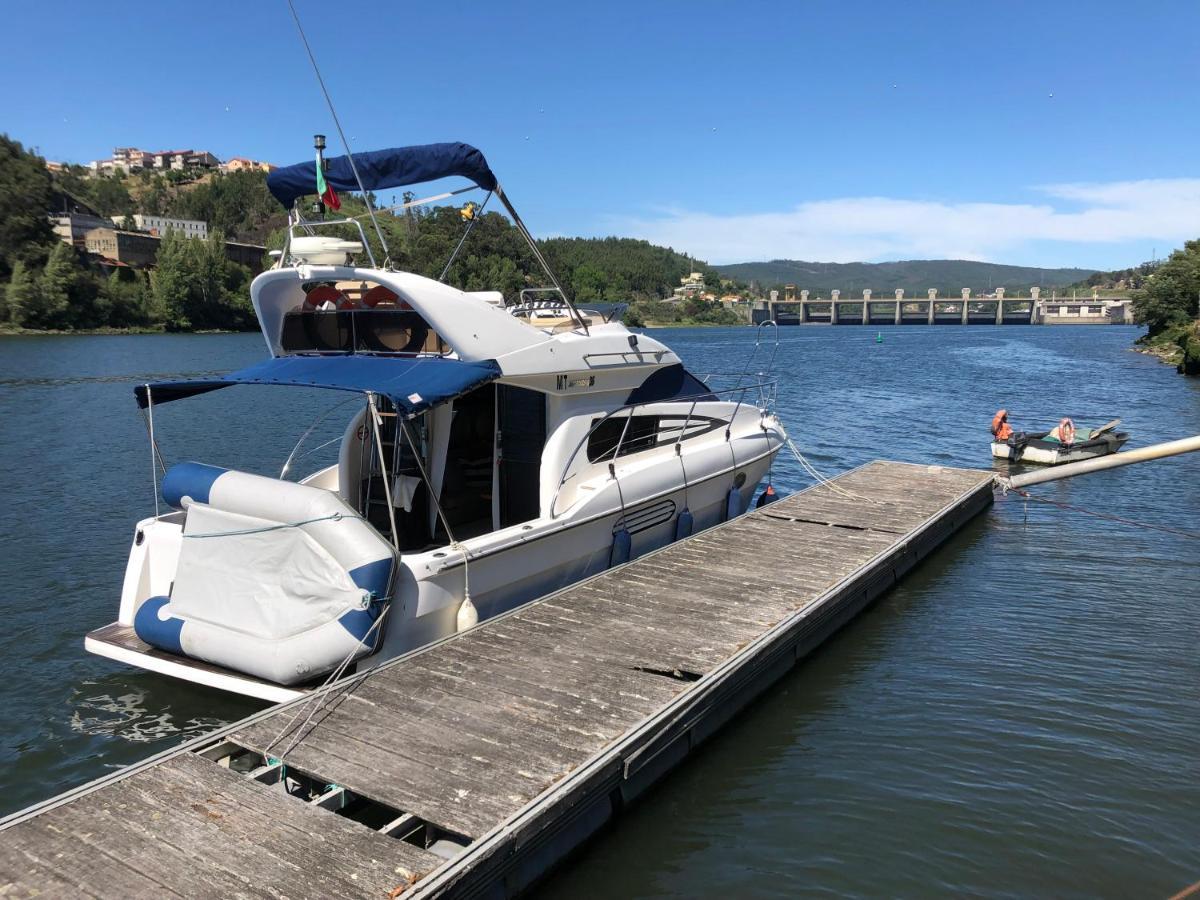AQUADOURO Yacht RADAMES - Sleep Boat Experience Hotel Castelo de Paiva Buitenkant foto