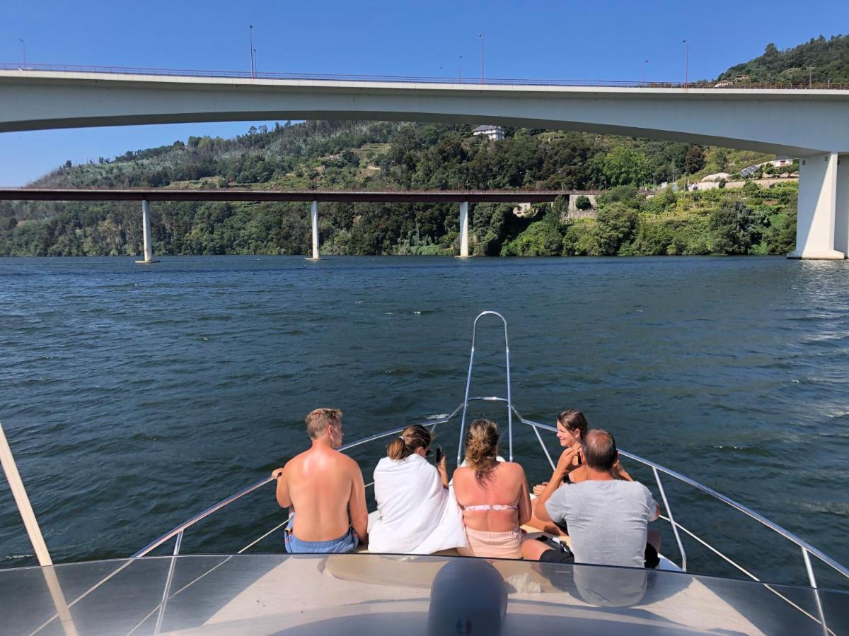 AQUADOURO Yacht RADAMES - Sleep Boat Experience Hotel Castelo de Paiva Buitenkant foto
