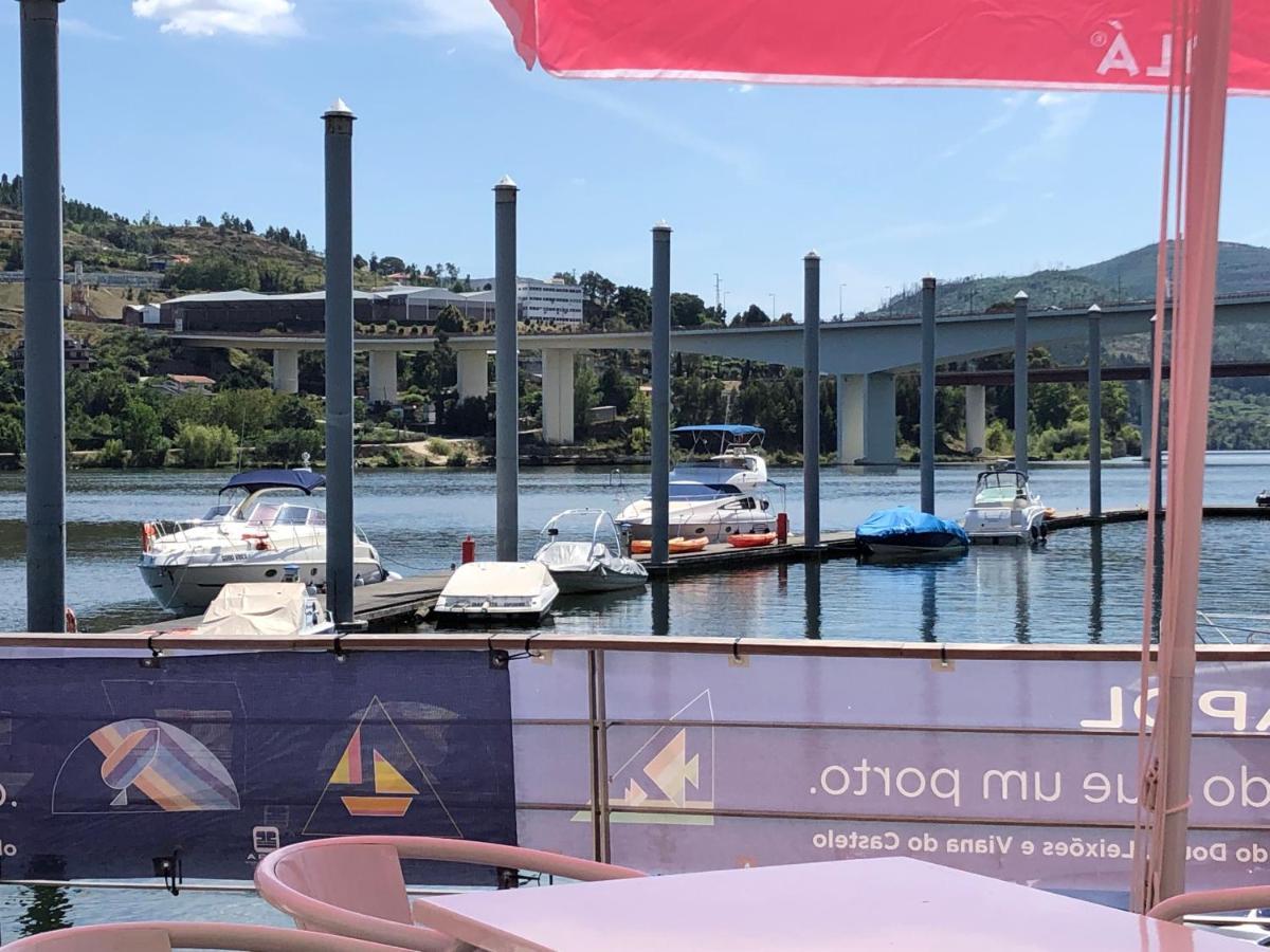 AQUADOURO Yacht RADAMES - Sleep Boat Experience Hotel Castelo de Paiva Buitenkant foto