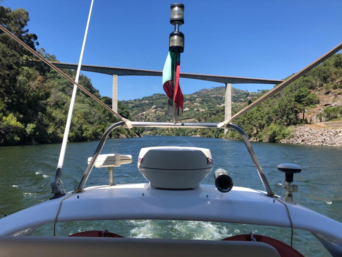 AQUADOURO Yacht RADAMES - Sleep Boat Experience Hotel Castelo de Paiva Buitenkant foto