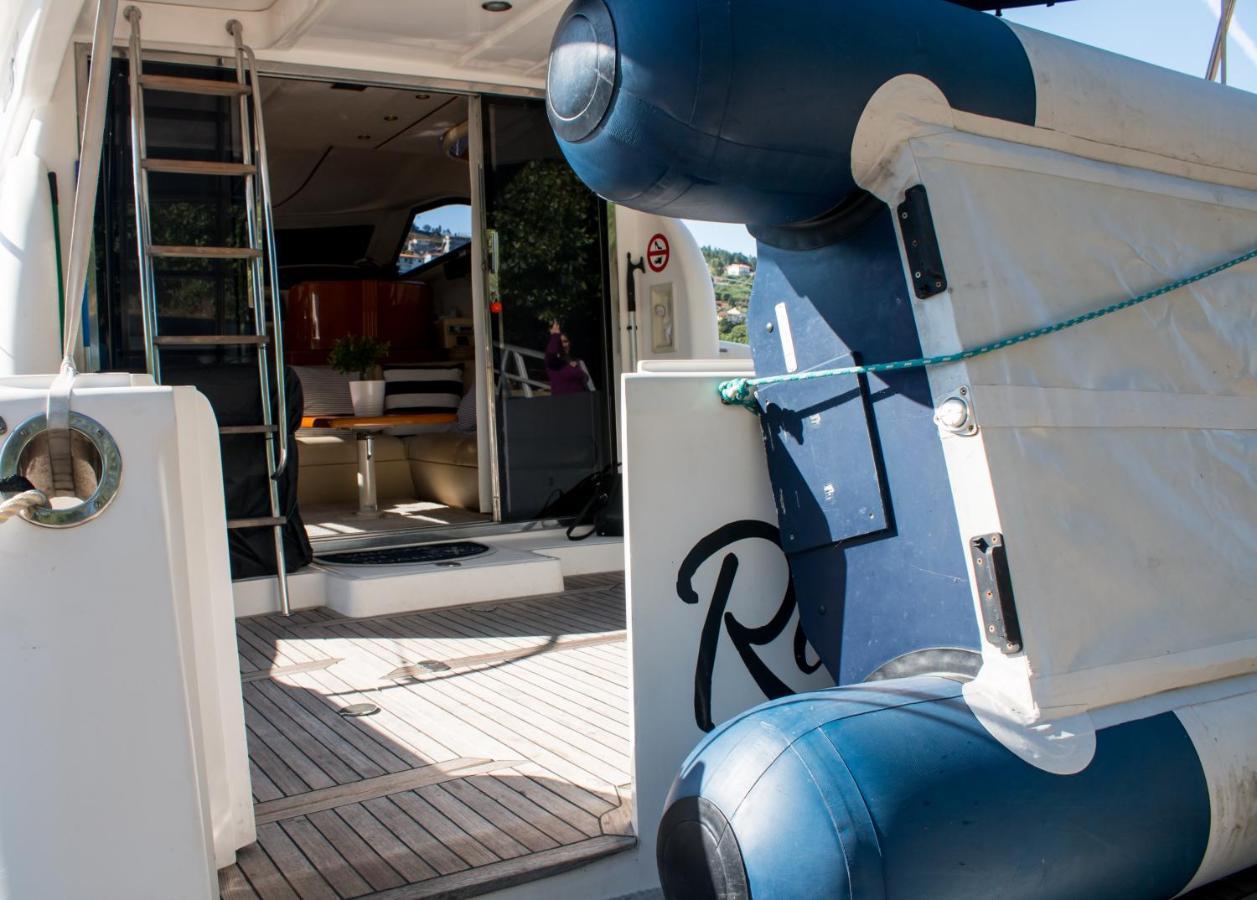 AQUADOURO Yacht RADAMES - Sleep Boat Experience Hotel Castelo de Paiva Buitenkant foto