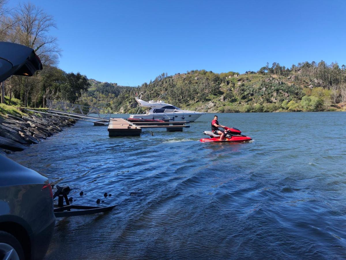 AQUADOURO Yacht RADAMES - Sleep Boat Experience Hotel Castelo de Paiva Buitenkant foto