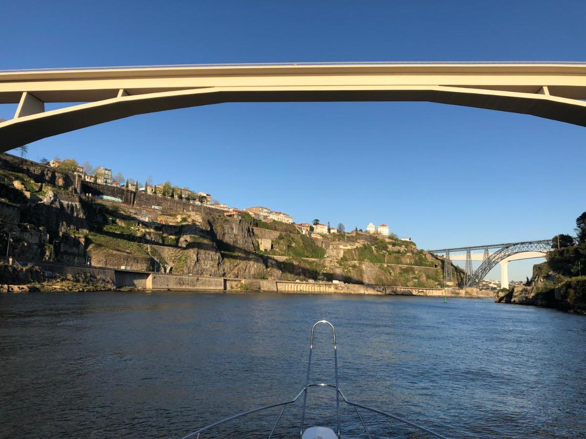 AQUADOURO Yacht RADAMES - Sleep Boat Experience Hotel Castelo de Paiva Buitenkant foto